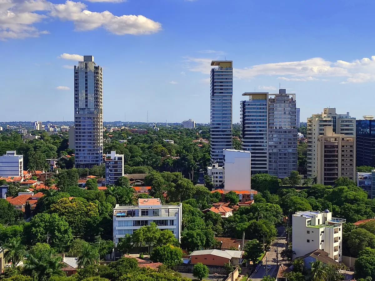 Comprar inmuebles en Paraguay: guía para extranjeros 2026