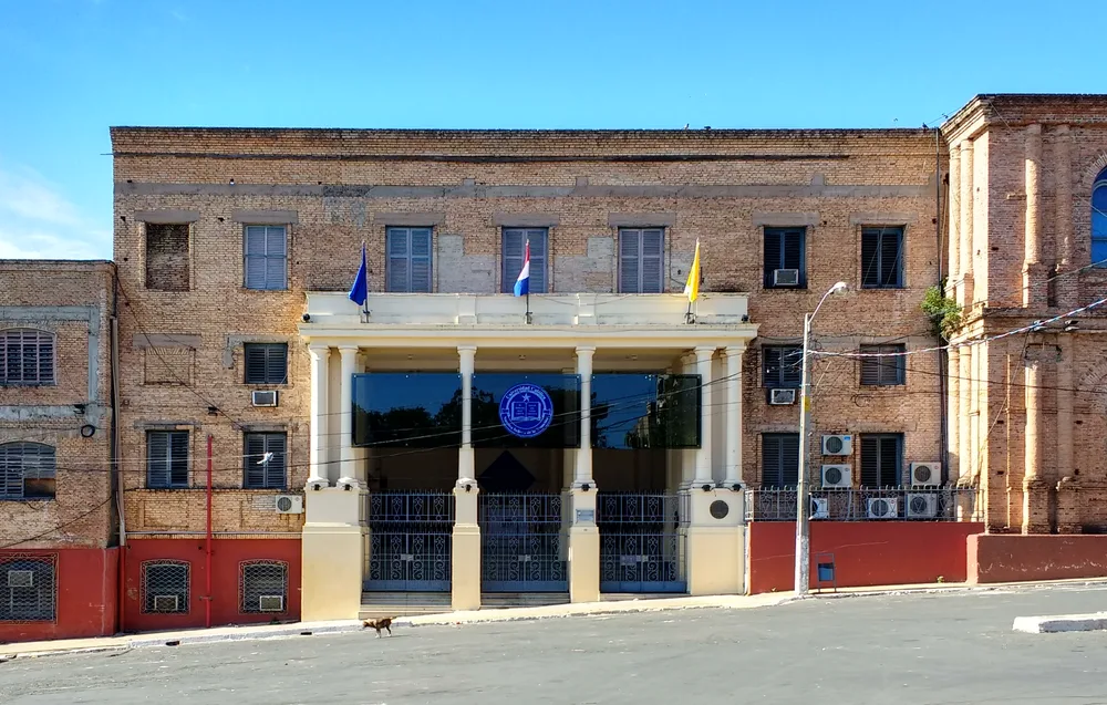 La Universidad Católica de Asunción; la educación superior en Paraguay ofrece opciones públicas y privadas