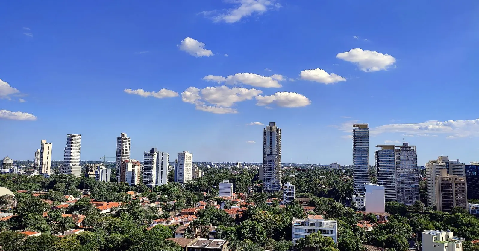 Investor Pass con inmueble: residencia en Paraguay 2026