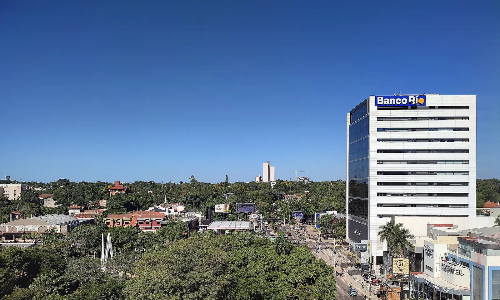 Plaza de las Américas, uno de los espacios verdes del barrio