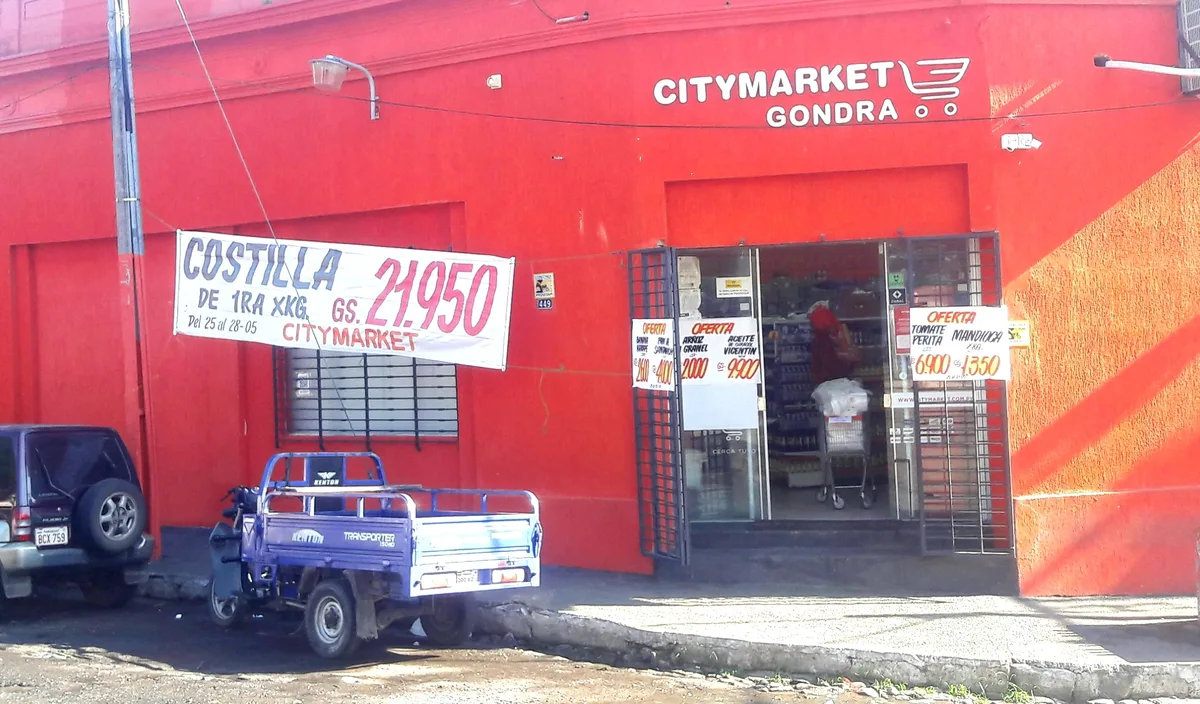 Guaraní fuerte en 2026: qué cambia si cobra en dólares