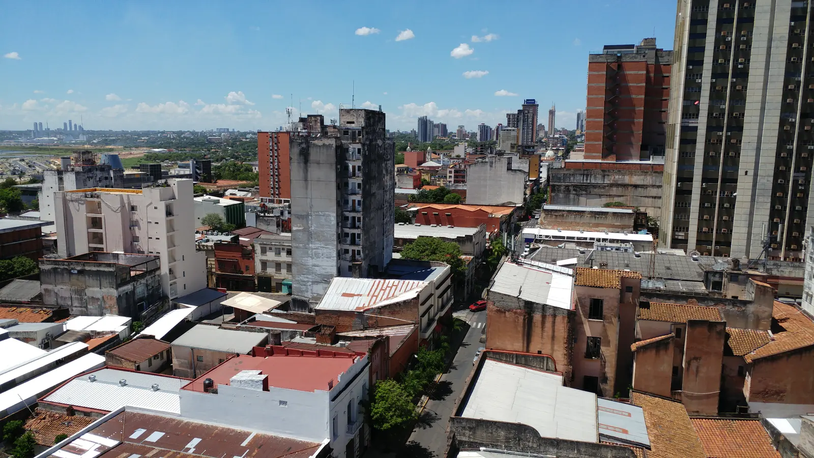 Morosos ante la DNIT: 4.669 registrados, 96 % pequeños